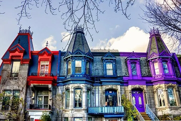Heart Of Mtr For Memerable Experiance 2 Backyard 7Minmetro Fully Renovated & Equipped Montréal Casa de Férias